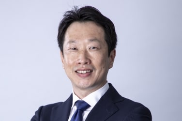 代表取締役社長 園部鷹博（そのべ　たかひろ）